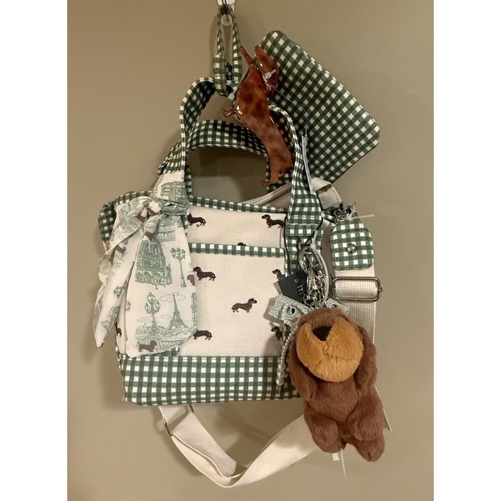 Madden Girl Dachshund Gingham Tote Bag Zip Lined Bag Charm Bow Chain Doxie NWT